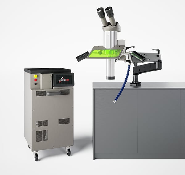 Combo 200 - High-performance floor-standing laser welder with a movable head on an independent wheeled carriage for versatile work on molds and complex components.