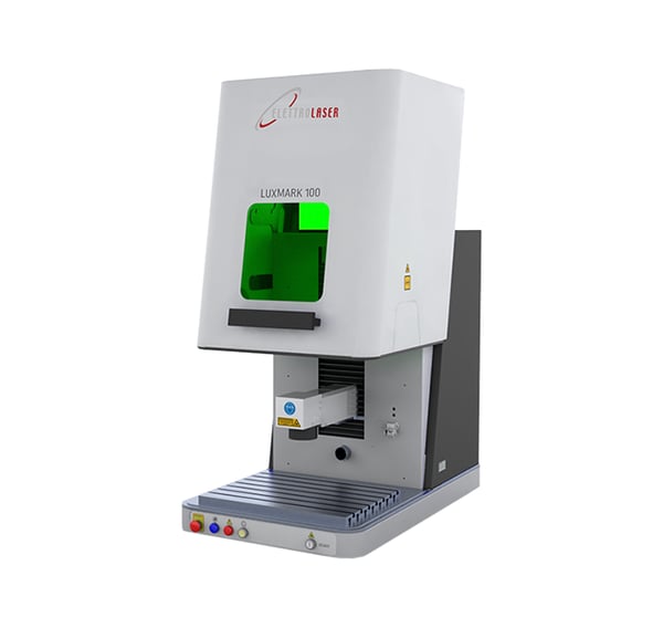 Luxmark M & TOP - Stazione laser versatile e modulare per marcature profonde, incisioni complesse e tagli di precisione su metalli e materiali tecnici.